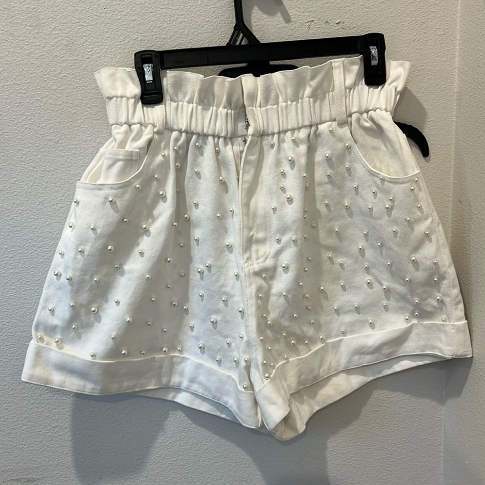 Pearl white blue jean shorts